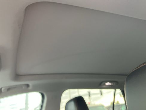 Used 2020 GMC Terrain SLT w/ Preferred Package image 26