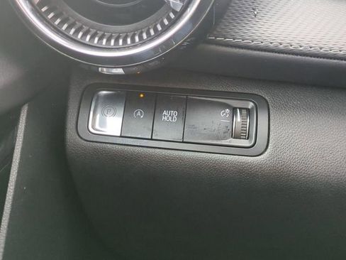 Used 2025 Chevrolet Equinox LT image 4