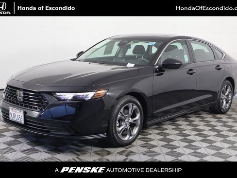 Used 2023 Honda Accord EX image 1