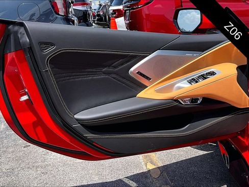 Used 2024 Chevrolet Corvette Z06 RWD image 18