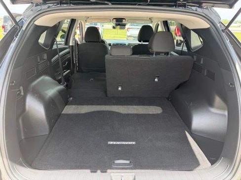 Used 2022 Hyundai Tucson SEL w/ Cargo Package AWD/4WD image 30