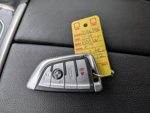 Used 2019 BMW X7 xDrive40i w/ Parking Assistance Package image 37