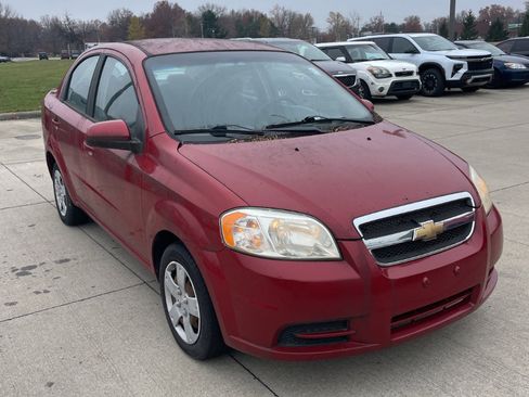 Used 2009 Chevrolet Aveo LT image 3