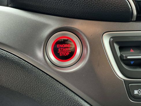 Used 2023 Honda Passport EX-L image 16