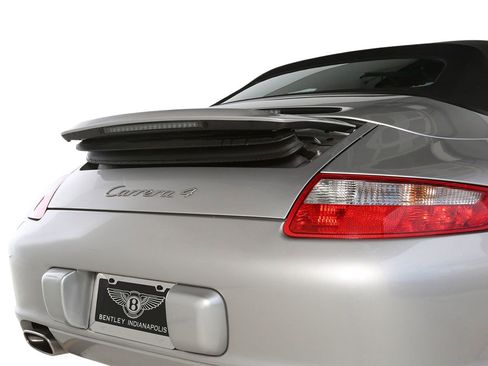 Used 2006 Porsche 911 Carrera RWD image 3