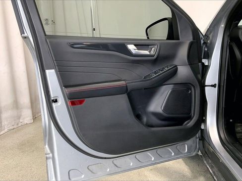 Used 2023 Ford Escape ST-Line w/ Tech Pack #1 image 21