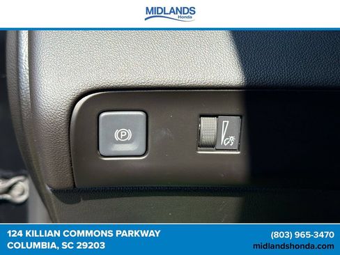 Used 2022 Buick Enclave Essence w/ Experience Buick Package AWD/4WD image 18