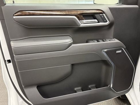 New 2025 GMC Sierra 1500 Elevation w/ Preferred Package image 27