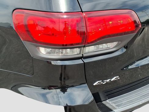 Used 2019 Jeep Grand Cherokee High Altitude AWD/4WD image 11
