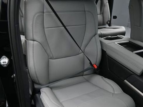 New 2026 Toyota Tundra Limited AWD/4WD image 15