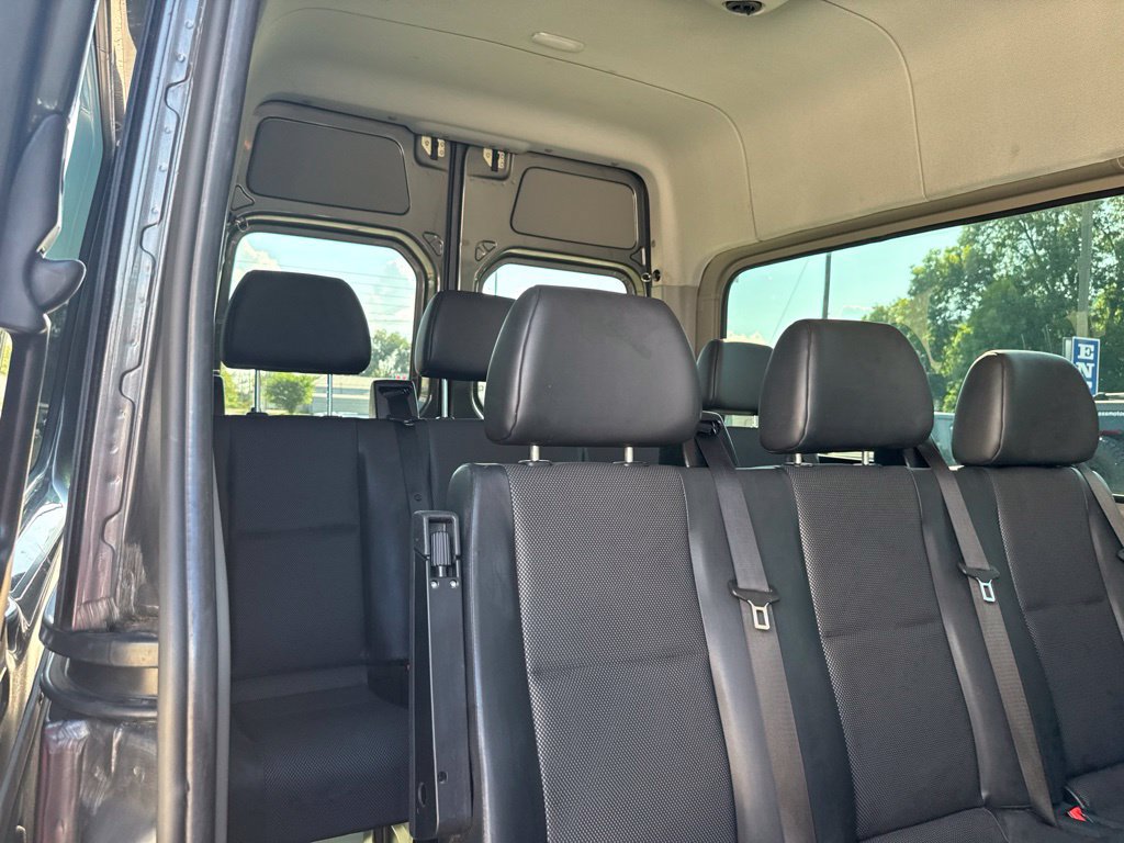 Used 2018 Mercedes-Benz Sprinter 2500 image 16