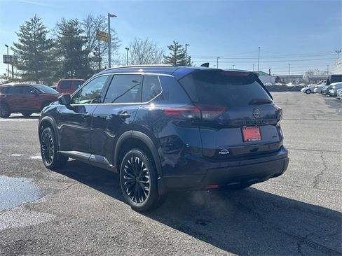 New 2026 Nissan Rogue SV image 6