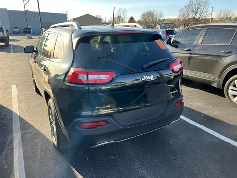Used 2016 Jeep Cherokee Limited image 4