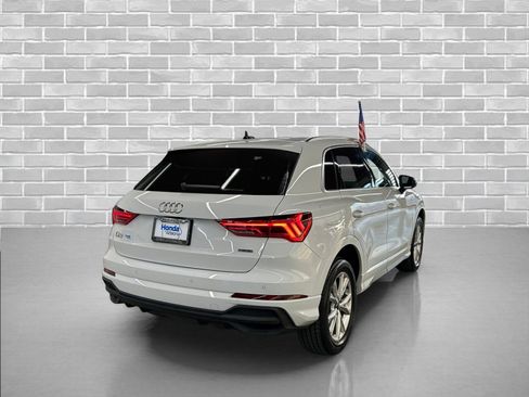 Used 2025 Audi Q3 2.0T Premium image 5