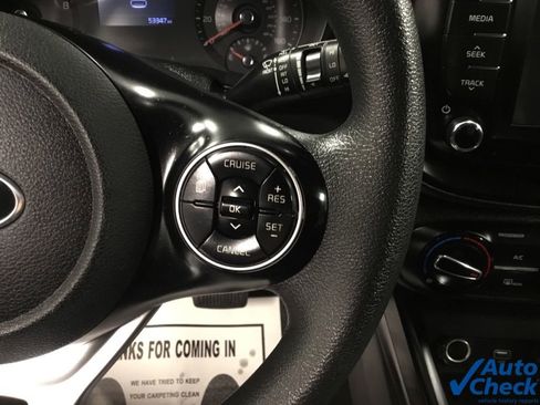 Used 2021 Kia Soul LX image 43