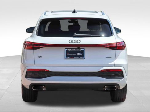 Certified 2025 Audi Q5 Premium w/ Convenience Package AWD/4WD image 7