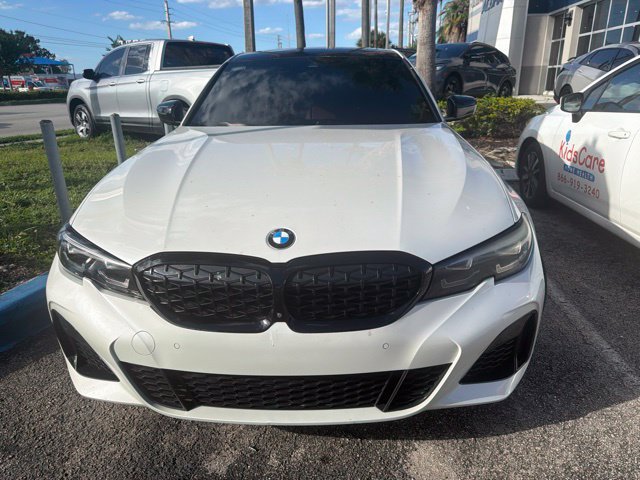 Used 2022 BMW M340i w/ Parking Assistance Package RWD image 2