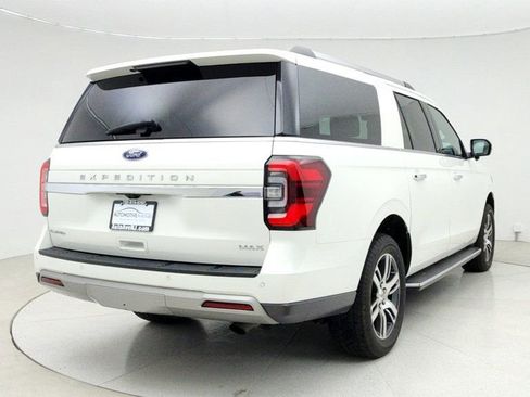 Used 2022 Ford Expedition Max Limited image 5