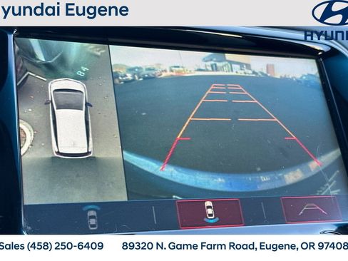 Used 2017 Chevrolet Bolt Premier w/ Driver Confidence II Package image 29