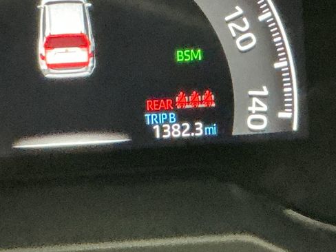 Certified 2025 Toyota RAV4 XLE AWD/4WD image 21