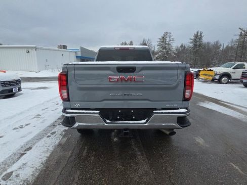 Used 2024 GMC Sierra 2500 SLE w/ LPO, GMC Protection Package image 4