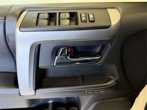 Used 2022 Toyota 4Runner Limited image 20