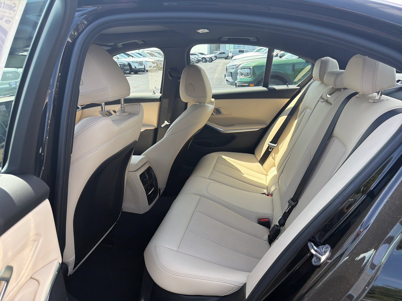 Used 2025 BMW 330i Sedan RWD image 23