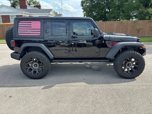Used 2022 Jeep Wrangler Unlimited Sport AWD/4WD image 3