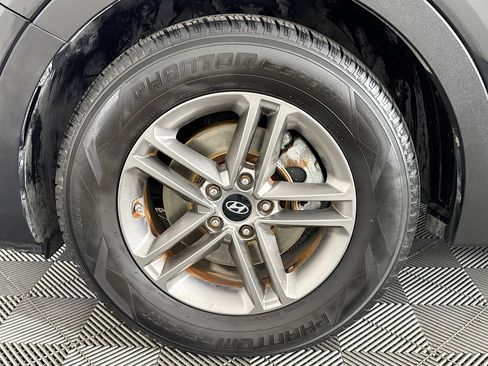 Used 2017 Hyundai Santa Fe Sport image 37