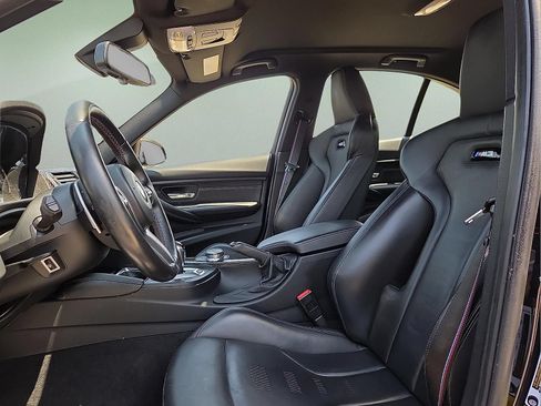 Used 2018 BMW M3 CS RWD image 14