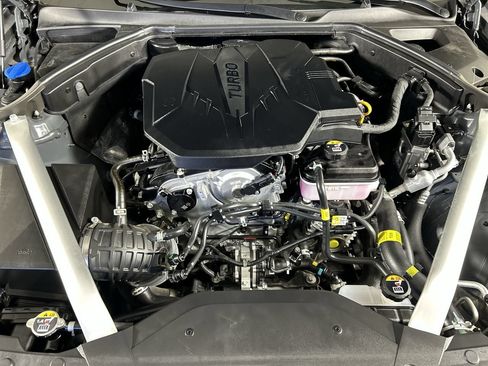 Used 2026 Genesis G70 2.5T RWD image 11
