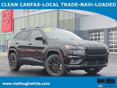 Used 2023 Jeep Cherokee Altitude Lux