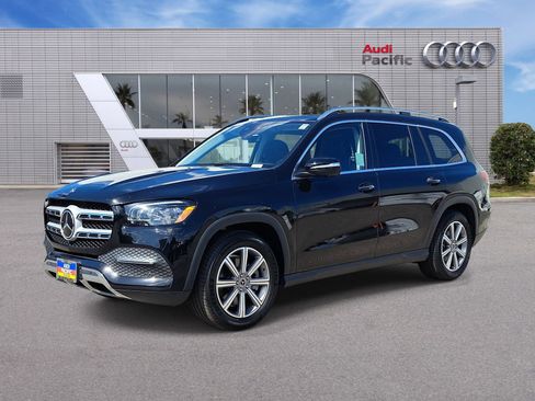 Used 2023 Mercedes-Benz GLS 450 4MATIC image 1