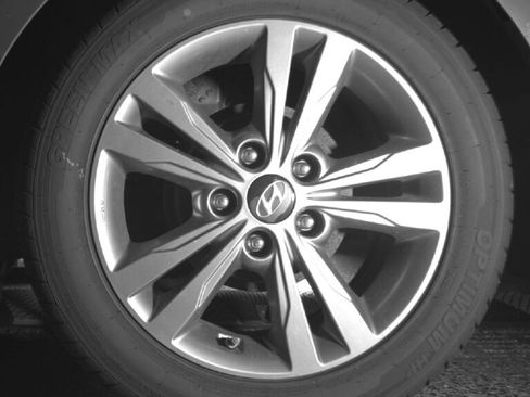 Used 2017 Hyundai Elantra SE FWD image 13