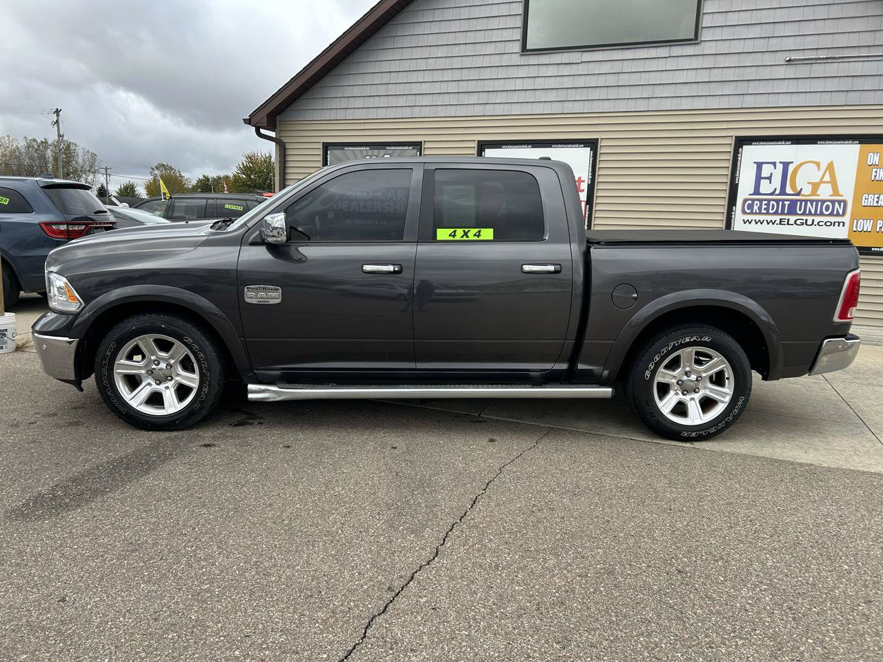 Used 2016 RAM 1500 Laramie Longhorn w/ Convenience Group AWD/4WD image 8