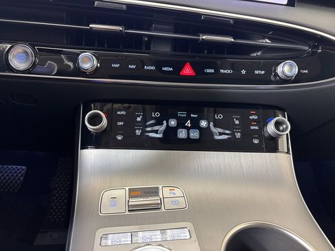 New 2026 Genesis GV70 2.5T Advanced image 28