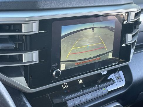 New 2026 Toyota Tundra SR5 AWD/4WD image 15