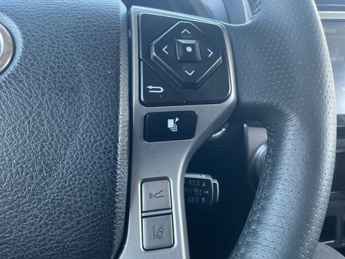 Certified 2022 Toyota 4Runner SR5 Premium w/ Moonroof Package image 18