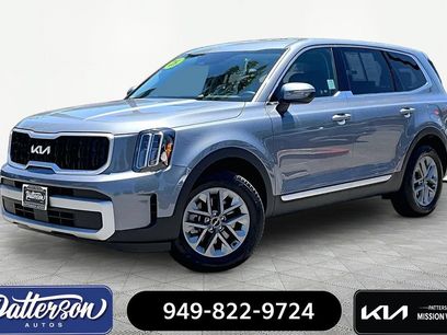 Certified 2025 Kia Telluride LX