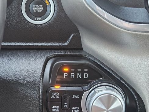 Used 2020 RAM 1500 Laramie image 22