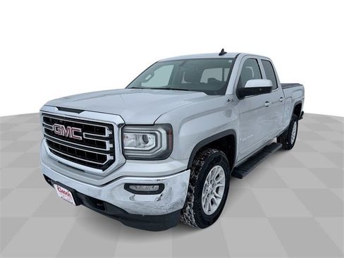 Used 2016 GMC Sierra 1500 SLE w/ SLE Value Package image 31