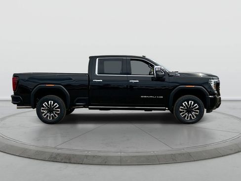 New 2026 GMC Sierra 2500 Denali Ultimate AWD/4WD image 9