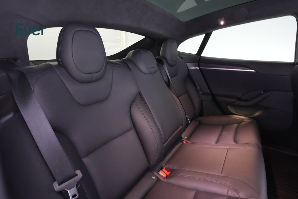 Used 2023 Tesla Model S Standard Range AWD/4WD image 5