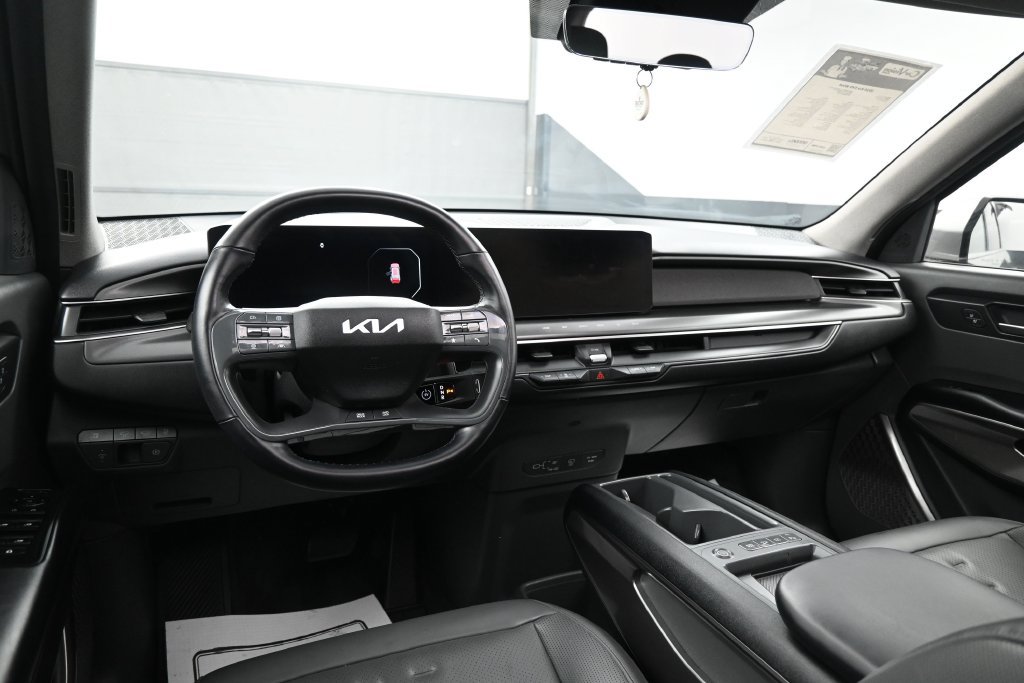 Used 2024 Kia EV9 Wind AWD/4WD image 28
