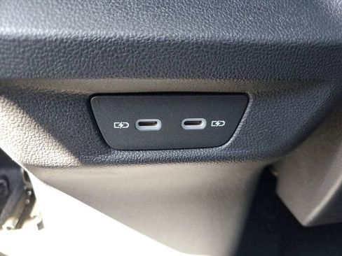 New 2026 Volkswagen Tiguan S FWD image 12