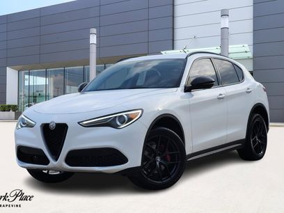 Used 2020 Alfa Romeo Stelvio w/ Nero Edizione