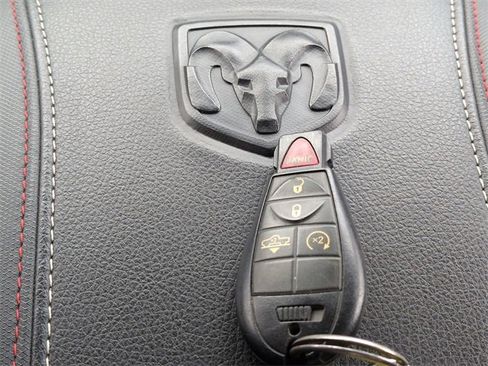 Used 2015 RAM 1500 Rebel image 32