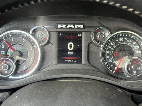 Used 2024 RAM 2500 Big Horn AWD/4WD image 23