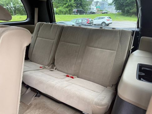 Used 2008 Toyota Sequoia SR5 AWD/4WD image 21