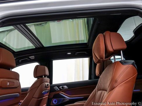 Used 2025 BMW ALPINA XB7 image 19